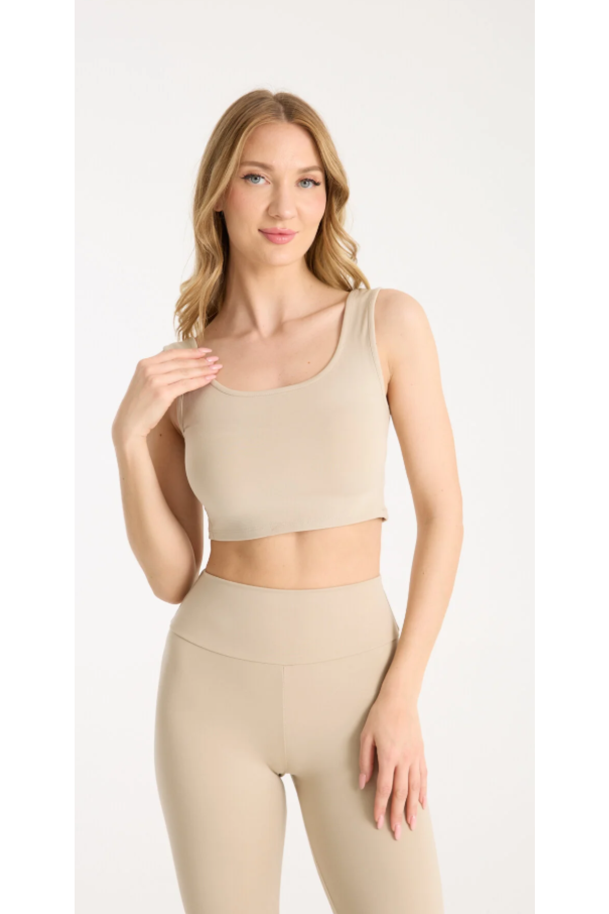 Nayko comfortlux tayt crop takım paça bilek hizasında